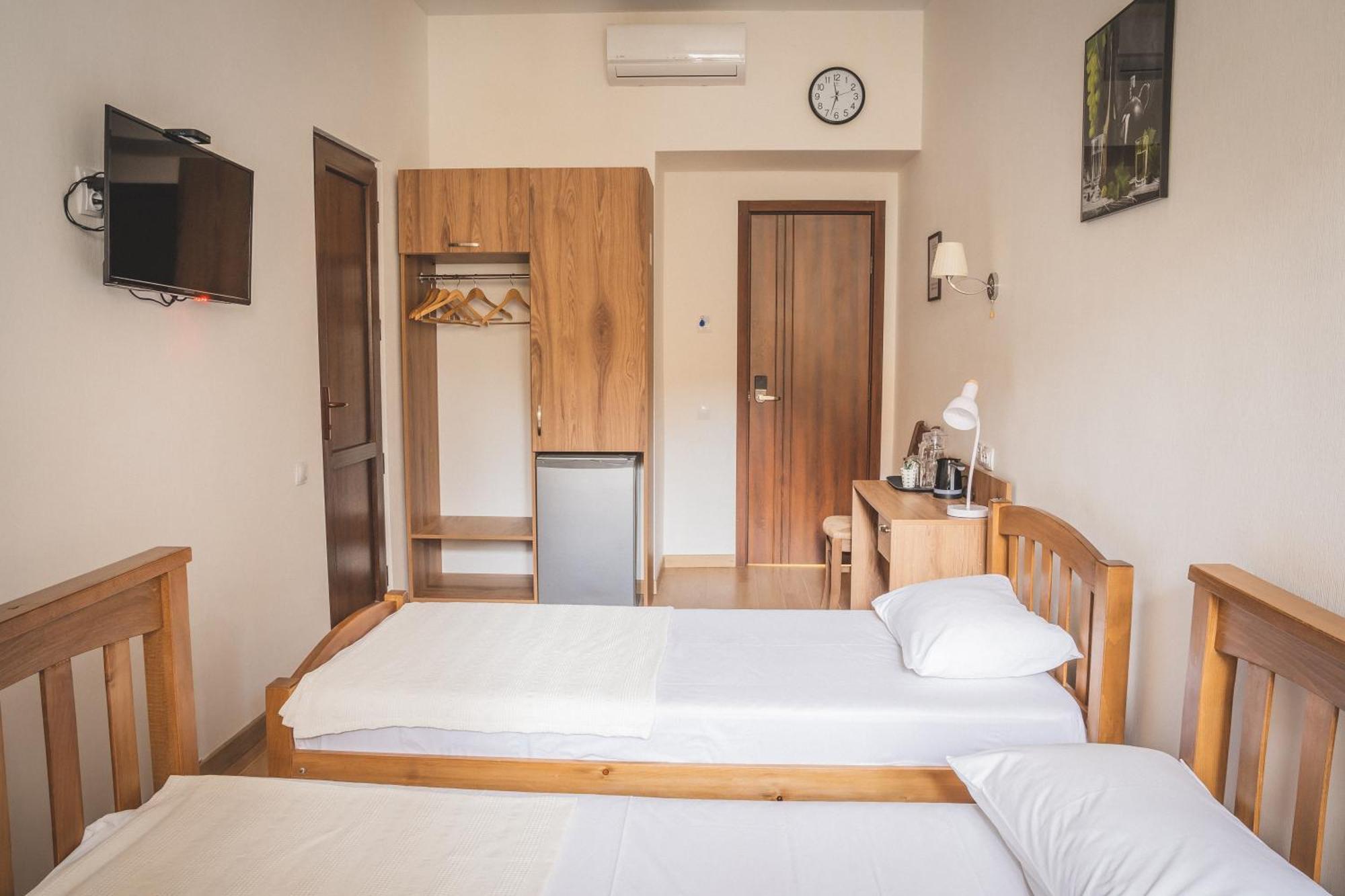 Hh Hotel Tbilisi Zewnętrze zdjęcie